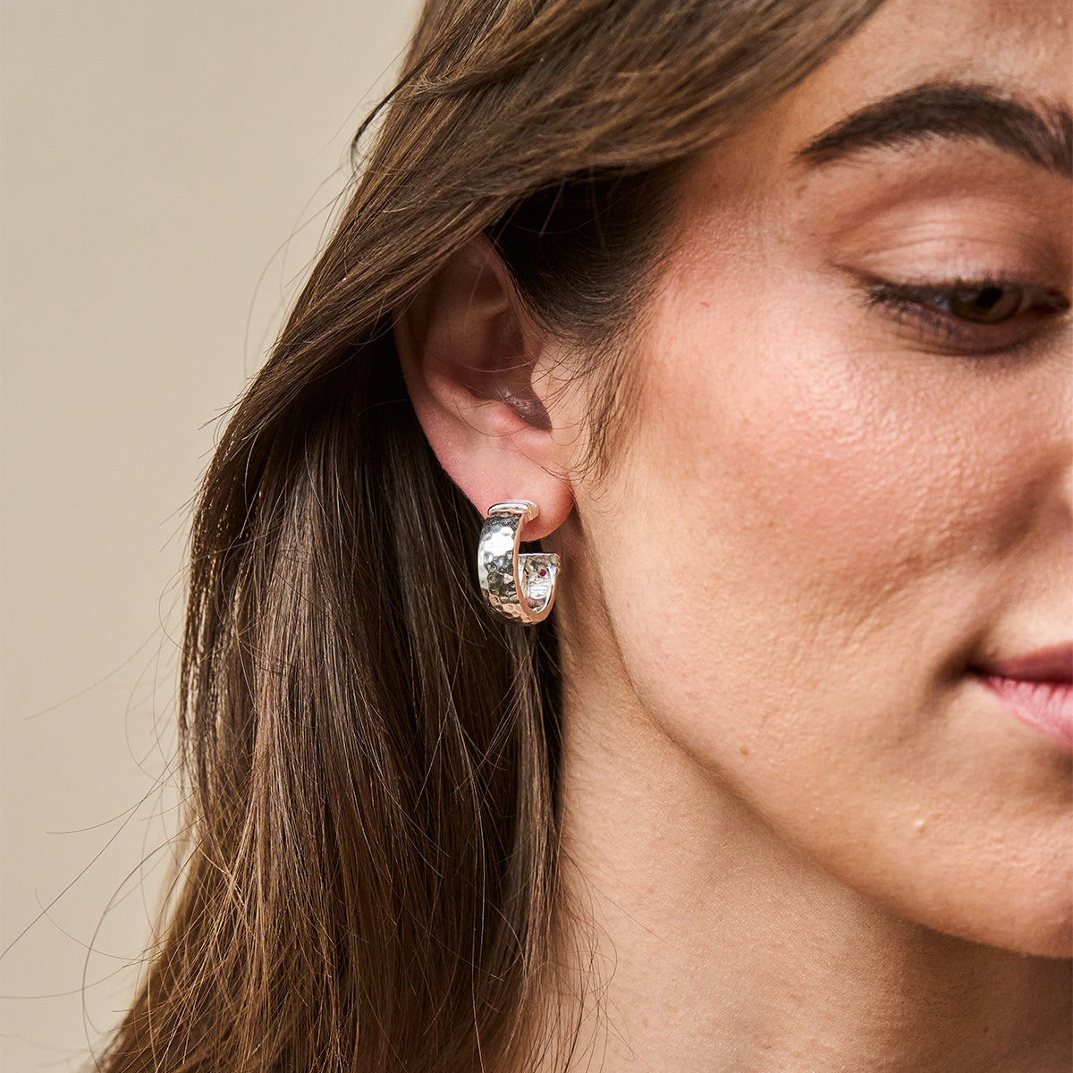 Cleopatra Classic Small Hoop Earrings - Silver On Model Studio