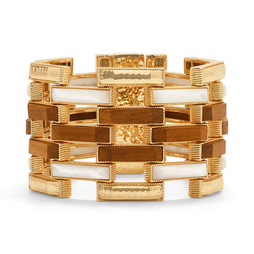 We all have different paths in life; the most important pathways we have to build ourselves with hard work and with a bit of luck (and hopefully we can find gold bricks along the way). Wear this striking bracelet of natural teak wood and gleaming gold as a reminder to stay grounded as you travel along your daily adventures, from Monday meetings to Saturday date night.