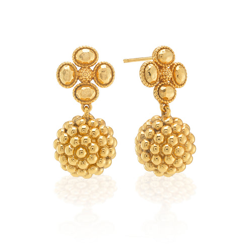 Gorgeous gold berries dangle from golden clovers to create drop earrings that make a subtle statement when paired with everything from a pair of jeans to a cocktail dress. Lucky you!