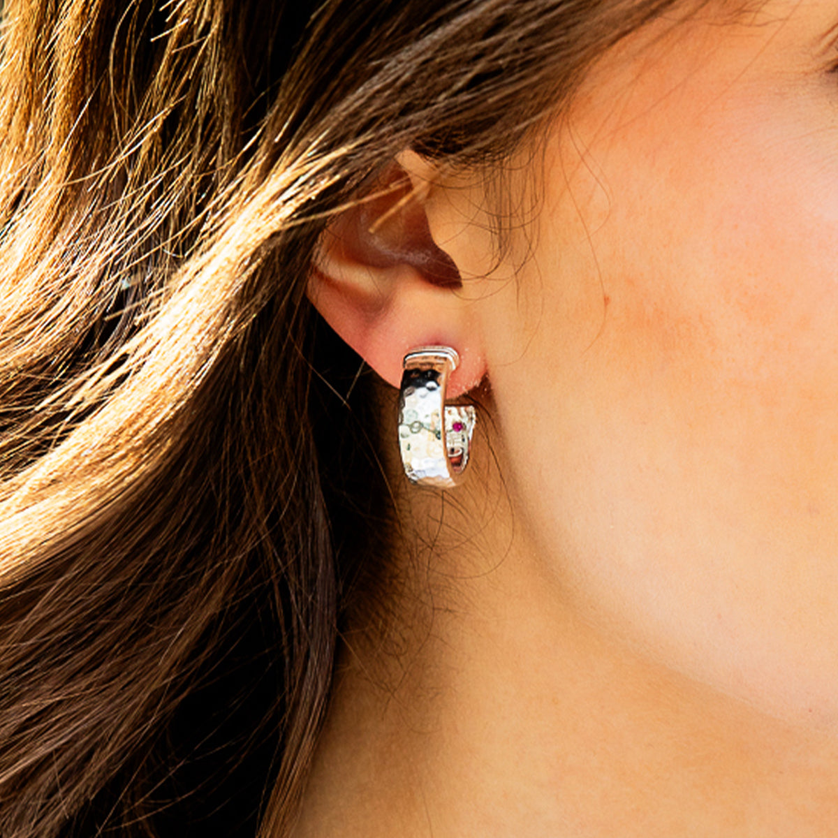 Cleopatra Classic Small Hoop Earrings - Silver Close Up
