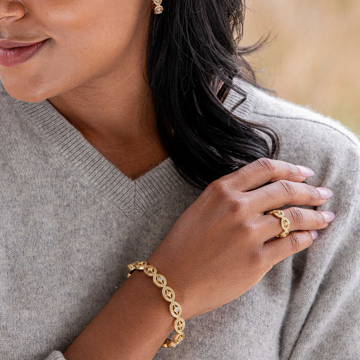 Monique Ring - Gold - Detail
