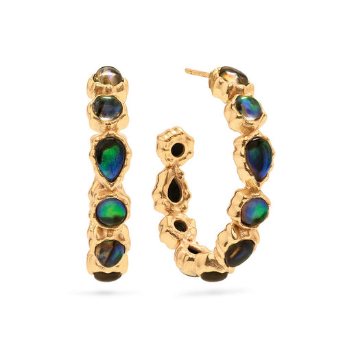 For those who've seen it all and want something a little different, this pair of classic hoop earrings features sustainably harvested abalone set in a molten flourish of gleaming gold and are the perfect pick for your everyday adventures and dressy occasions alike. Inspired by the dancing northern lights, their swirling peacock-plume hues are bold and eye-catching, while the links of iridescent shell conjures a dainty and airy feel. Perfect for everything from lunch meetings to starlit soirées, wear this en