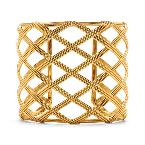 This mesmerizing statement cuff has learned a thing or two and knows that if you don’t bend, you break. Named after my ballet-dancing grandmother who embodies the incredible strength in flexibility, this cuff signifies gilded armor for protection, done in intricate latticework that allows things to pass through you without impact or getting stuck.