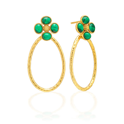 Teardrop hoops of shimmering hammered gold dangle from clover-shaped studs of gorgeous green malachite stones. With understated elegance, this irresistible pair of earrings knows precisely how to make a subtle statement, whether it’s a day at the office or a night out on the town. Lucky you!