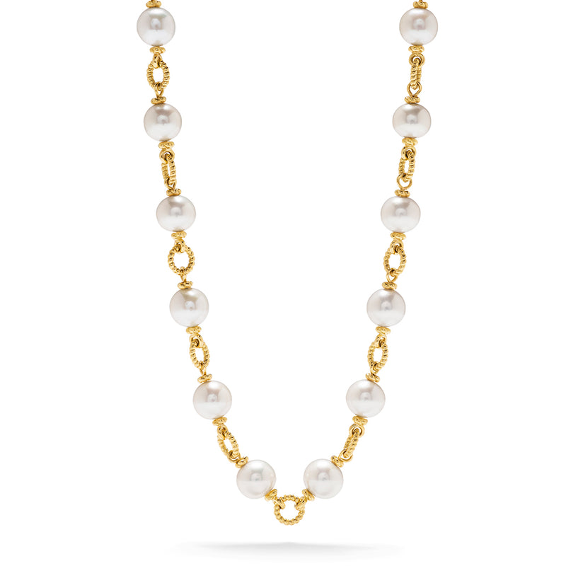This timeless necklace is a fresh take on the classic Pearl necklace Elegant and understated, it can be worn every day. Compliment it with one of our stunning Lily or Capucine pendants. A celebration of the Matriarch, a leader among women. Pearls have long been favored by Empresses and Queens for their gracious beauty and strength, similar strengths to the women who wear them!