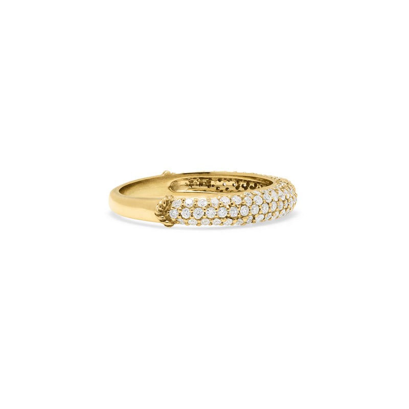 The diamonds in this elegant ring glisten like over-flowing treasure. An updated classic with variegated stones sizes tightly nested in pirate sized chunk of gold.