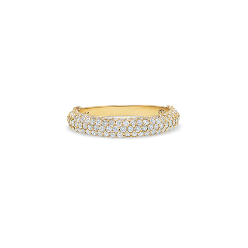 The diamonds in this elegant ring glisten like over-flowing treasure. An updated classic with variegated stones sizes tightly nested in pirate sized chunk of gold.